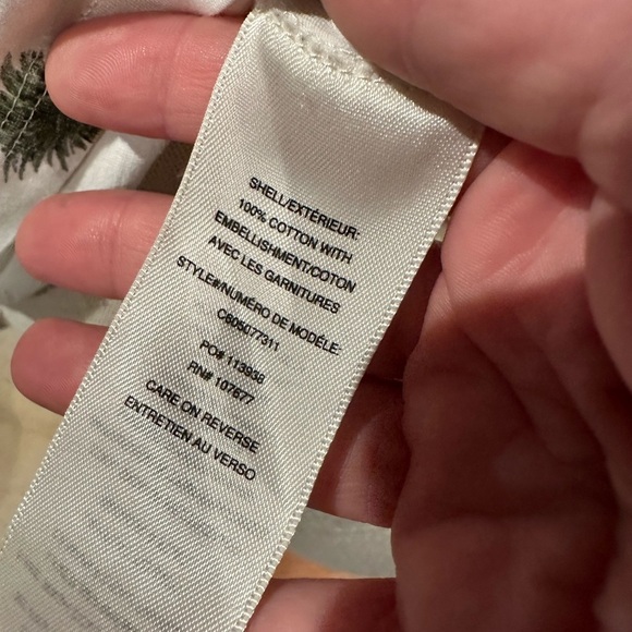 EUC- Rails - Ultra soft, plaid button down. Single layer with one chest pocket. - Picture 6 of 6